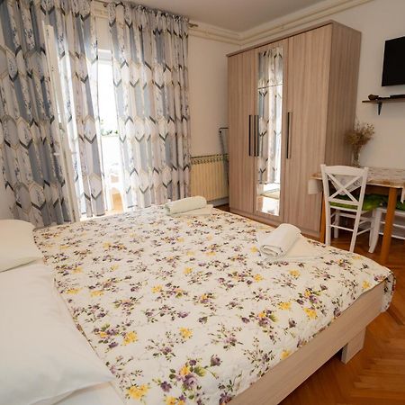 Apartmani Vidusin Novalja Kültér fotó