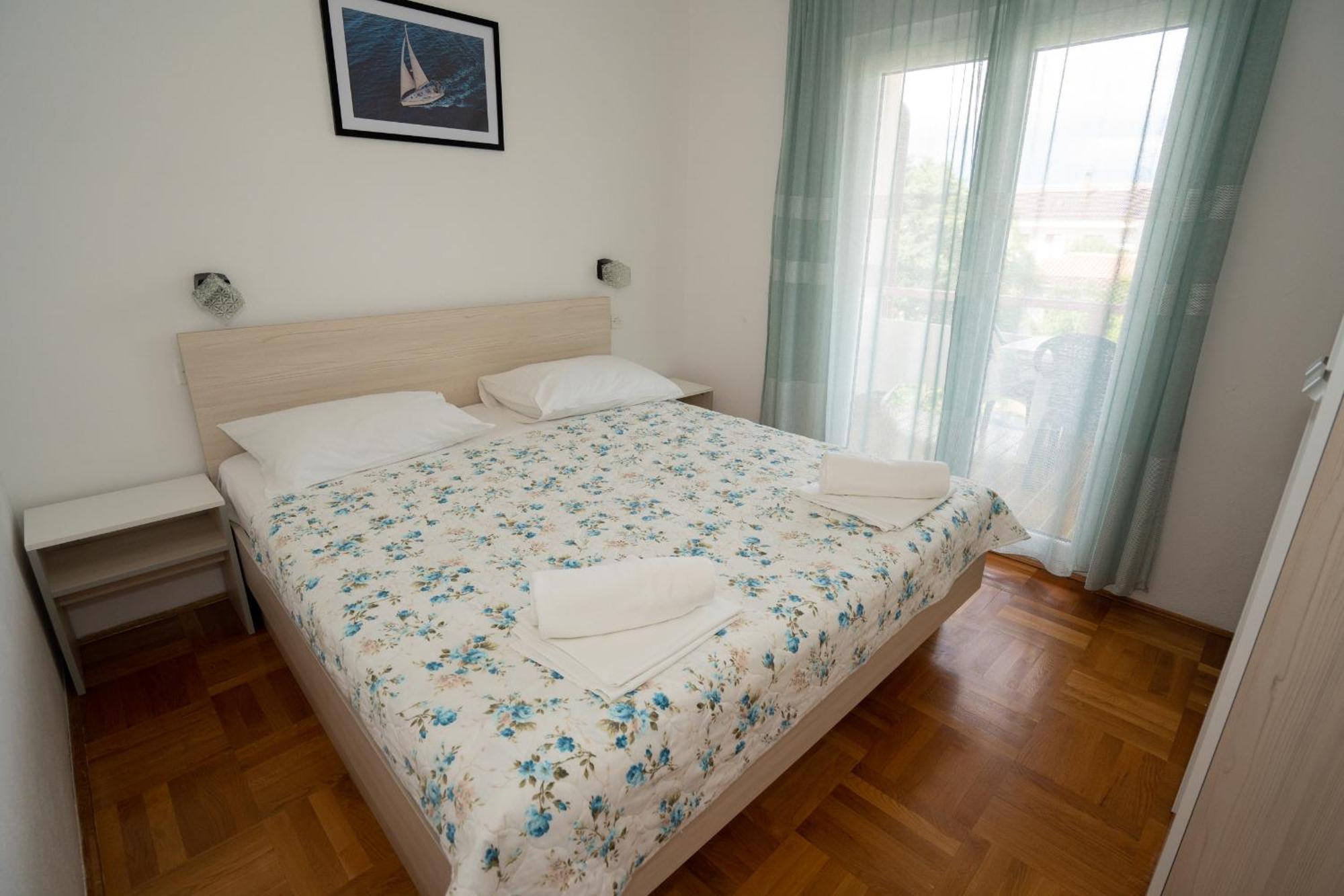 Apartmani Vidusin Novalja Kültér fotó