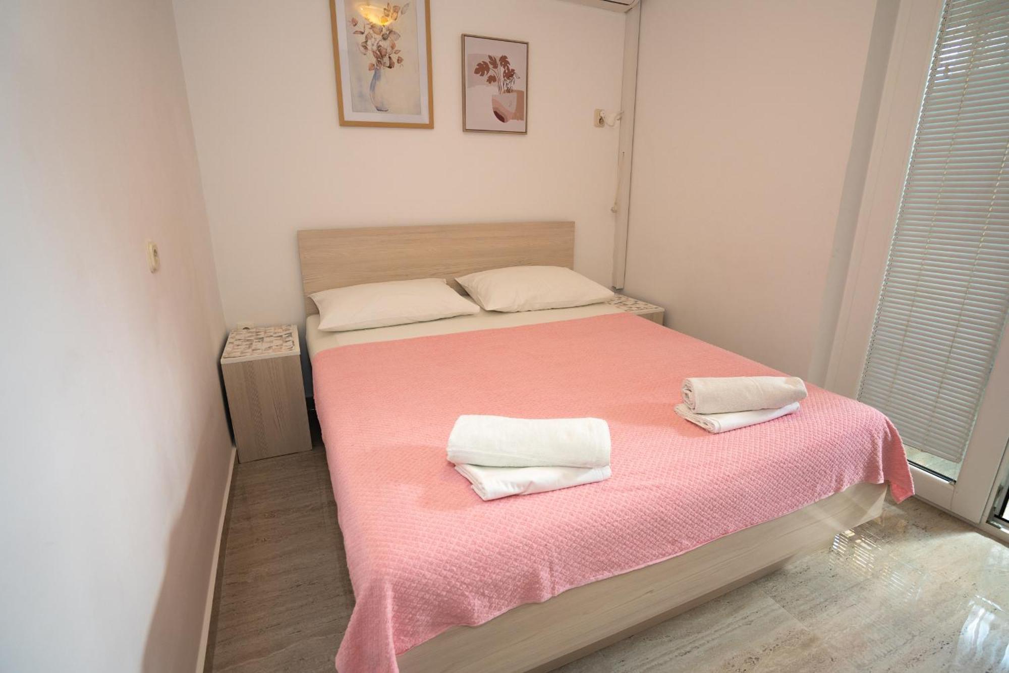 Apartmani Vidusin Novalja Kültér fotó