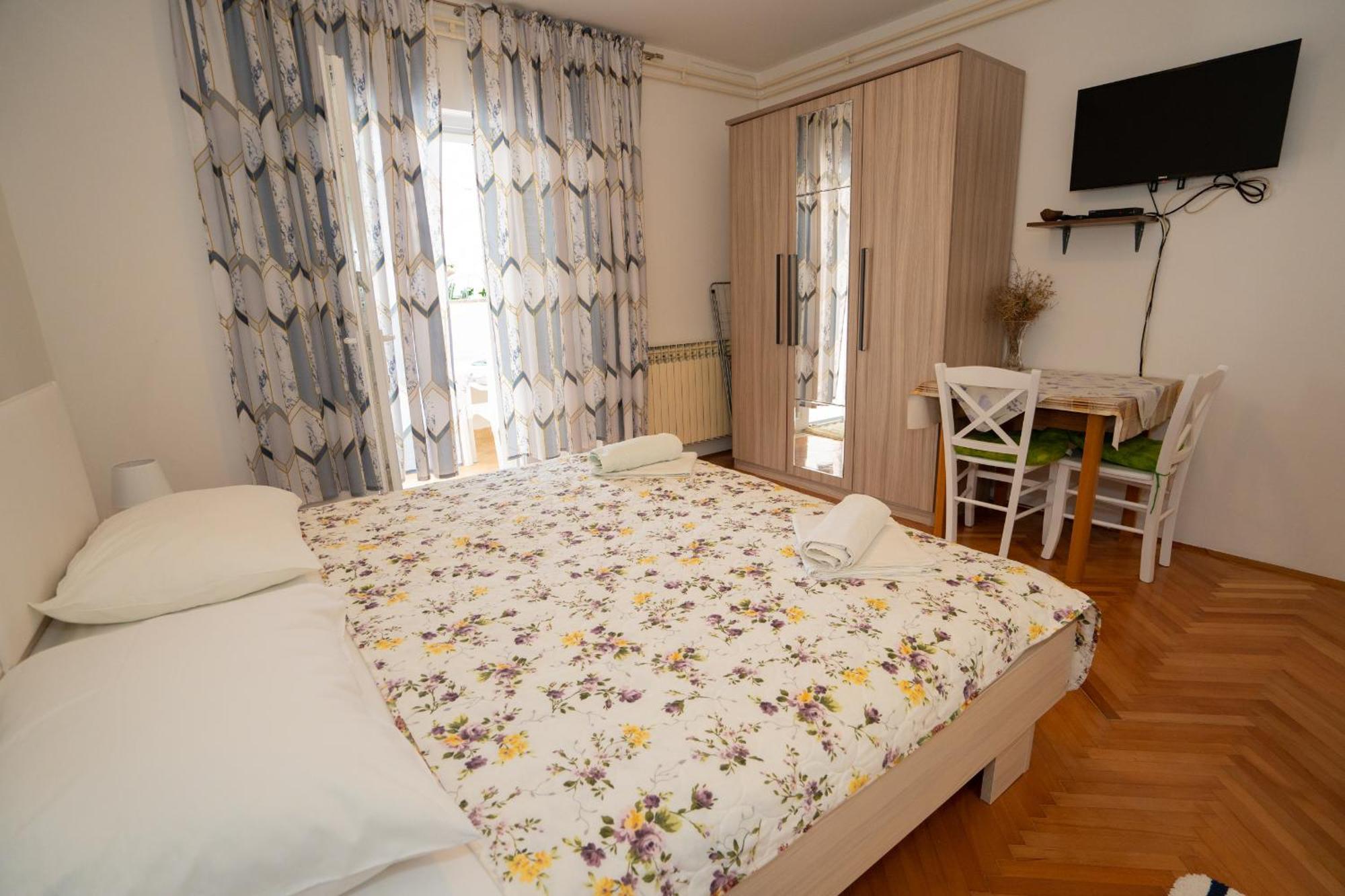 Apartmani Vidusin Novalja Kültér fotó